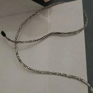 HAND MADE SERVICES !!¡Ear buds with cord  binged out 4 apples